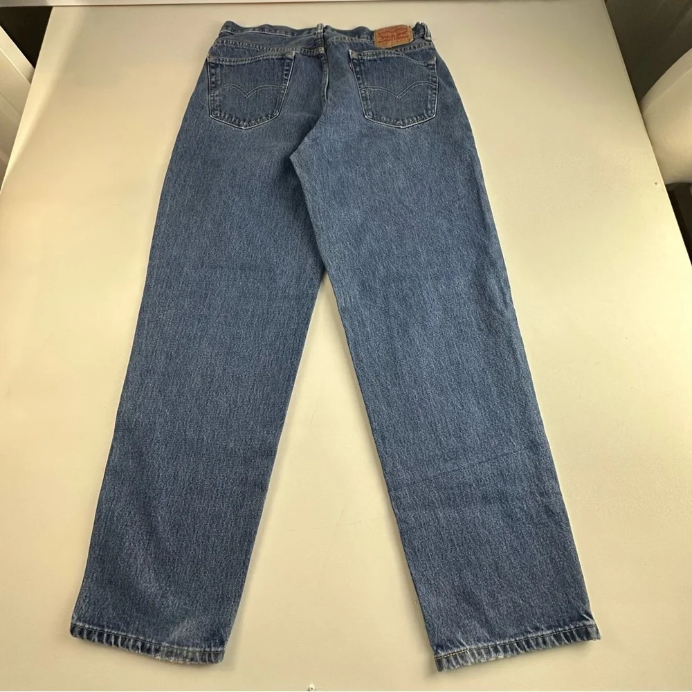 Levis men’s has casual